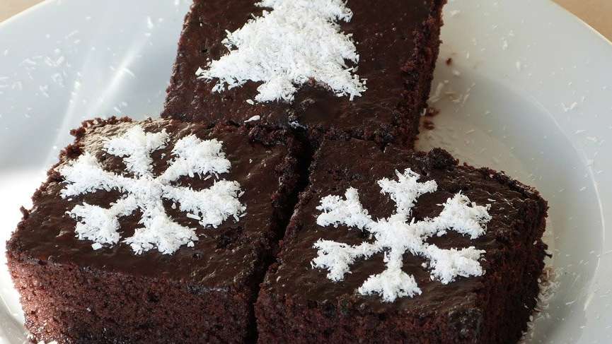 Kakaolu Ä±slak kek nasÄ±l yapÄ±lÄ±r? Ä°Åte tatlÄ± krizinize son verecek kakaolu Ä±slak kek tarifi!