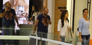 Sürpriz aşkın fotoğrafları