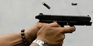 Tartıştığı eşini öldürdü