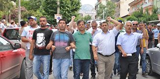 Somalı işçiler AKP'ye yürüdü