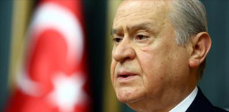 Bahçeli'den bayrak açıklaması