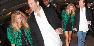 İvana aşkın elinden tutmuş