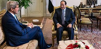 Kerry'den Sisi'ye sürpriz ziyaret