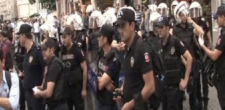 Taksim'de Lice gerginliği