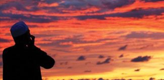 İmam ezanı 5 dakika erken okuyunca...