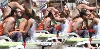 Öp öp öp doyamadım…