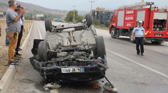 Çorum'da otomobil takla attı: 7 yaralı