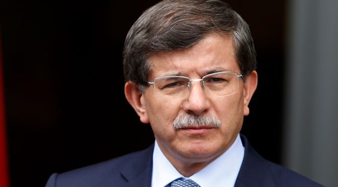 Ahmet Davutoğlu'na hala kızından mani