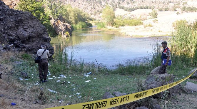 Çocukları kurtarmak isteyen kardeşler boğuldu!