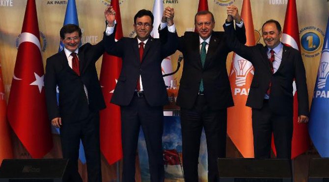 Erdoğan yeniden kürsüye geldi