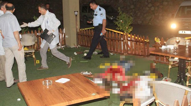 Kafeteryada silahlar konuştu: 2 ölü