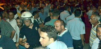 Cinsel taciz mahalleyi ayağa kaldırdı