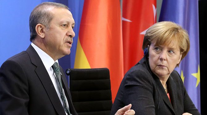 Merkel'den PKK açıklaması