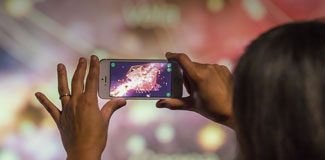 Phone Reklam Apple iPhone için yeni reklamını yayımladı