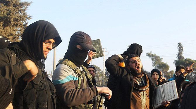 IŞİD: Batılıları boğun, ezin, bıçaklayın, zehirleyin