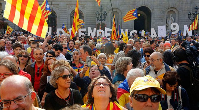 Katalonya'dan referandum kararı