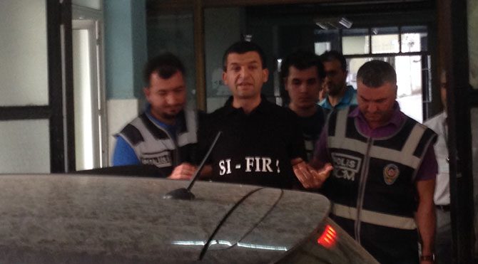 17 Aralık polislerine operasyon