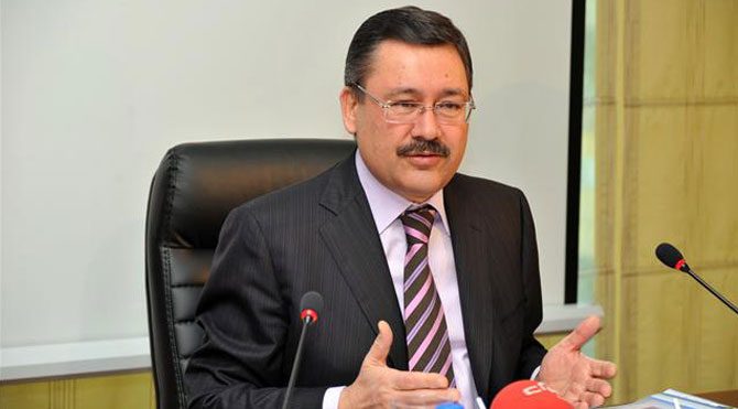 Melih Gökçek'ten Nazlıaka'ya şok sözler