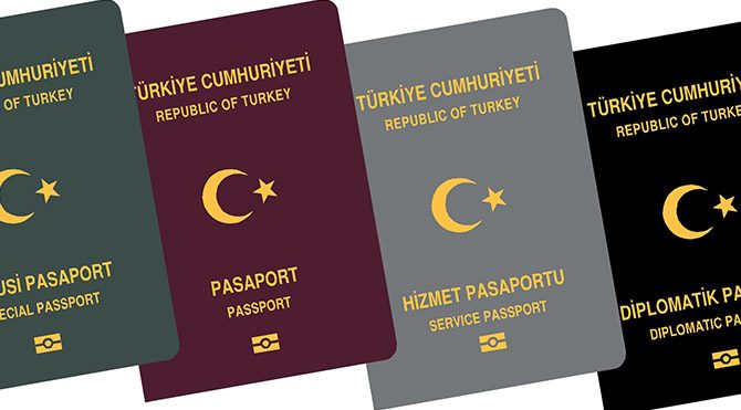 Avrupa Komisyonu'ndan Türkiye'ye pasaport eleştirisi