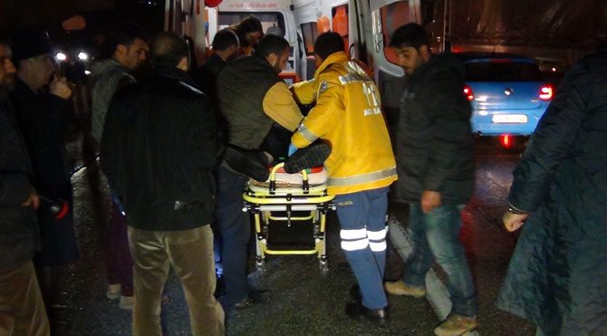 Ankara'da trafik kazası, ölü ve yaralılar var