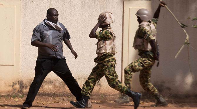Burkina Faso'da olağanüstü hal ilan edildi