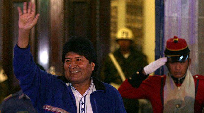 Bolivya'da Morales 3. kez seçildi