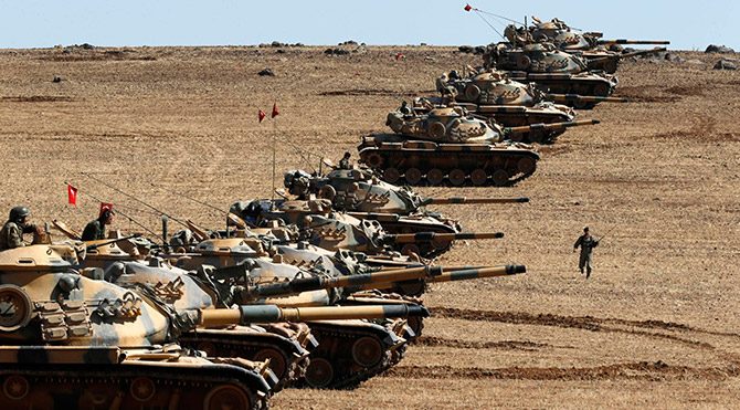 Times: Türkiye IŞİD'e karşı tam bir müttefike dönüşmeli