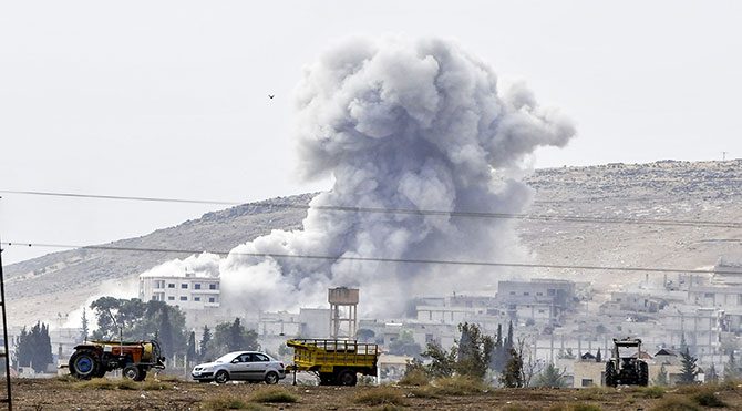 IŞİD, Kobani'de 21 kez vuruldu