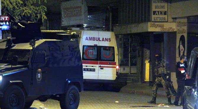 Bingöl'de 2 polis şehit
