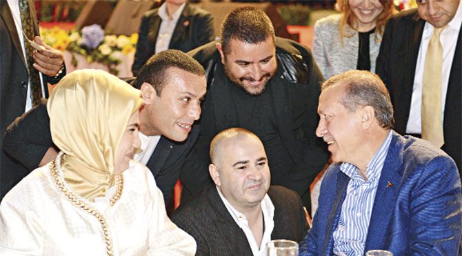 Erdoğan’a yanaştı, TRT’de dizi kaptı