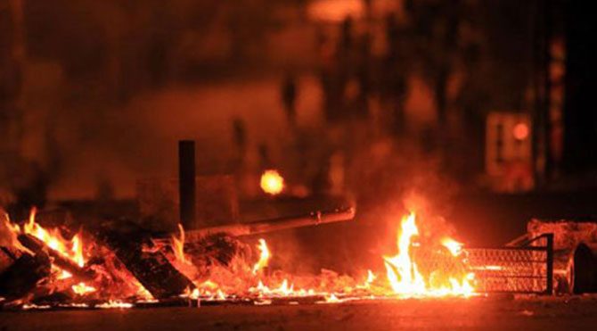 Van'daki olaylarda 77 tutuklama