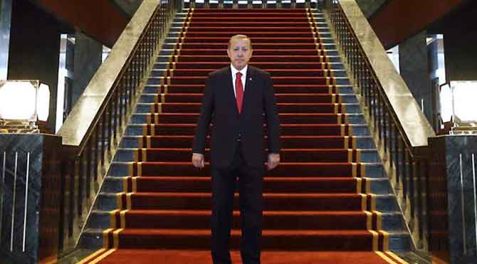 Erdoğan 'Kaçak Saray'da iftar verecek