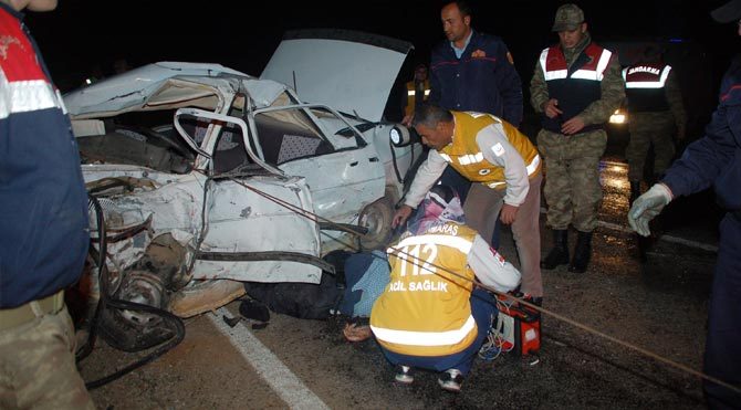 Maraş'ta trafik kazası: 2 ölü, 1 yaralı