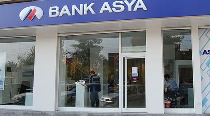 Bank Asya'dan dev zarar