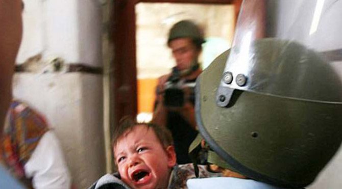 İsrail’den 2 yaşındaki Filistinli çocuğa gözaltı girişimi
