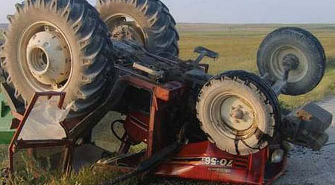 Bilecik'te traktör devrildi: 1 ölü, 1 yaralı
