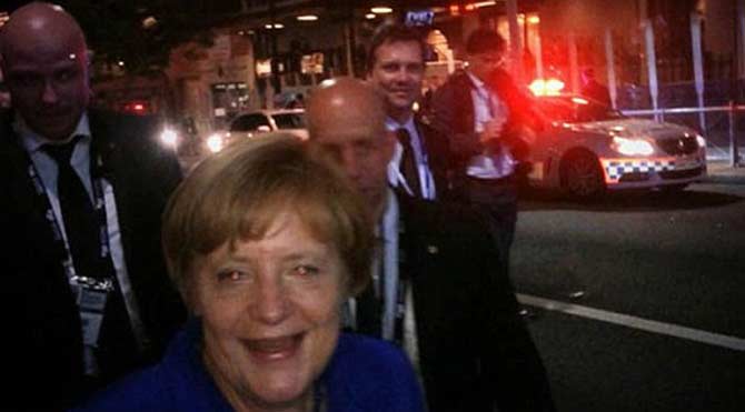 Merkel gece kulübünde
