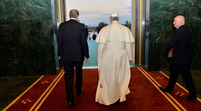 Papa'nın Türkiye ziyaretini Dünya nasıl gördü?