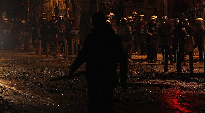 Yunanistan'daki protestolarda 296 gözaltı