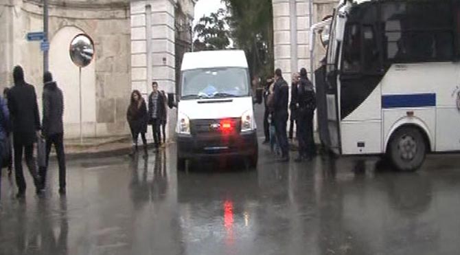 İstanbul Üniversitesi'nde büyük kavga