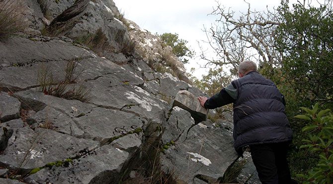 Kazdağları'ndaki eski yerleşim yeri gizemini koruyor