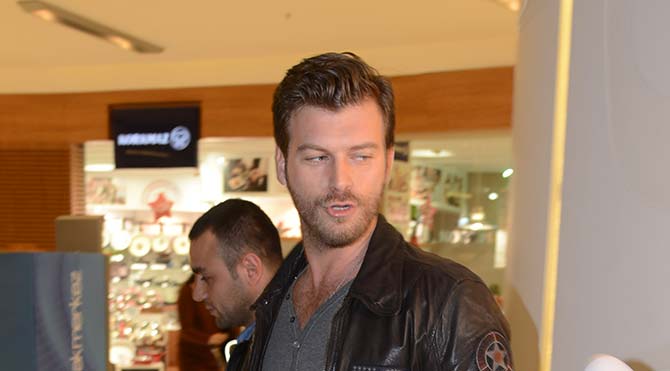 Kıvanç Tatlıtuğ: 2015'te dinleniyorum