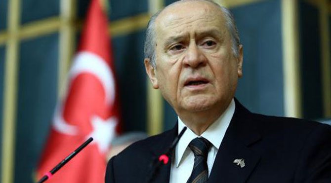 Bahçeli twitter'dan sert mesajlar verdi!