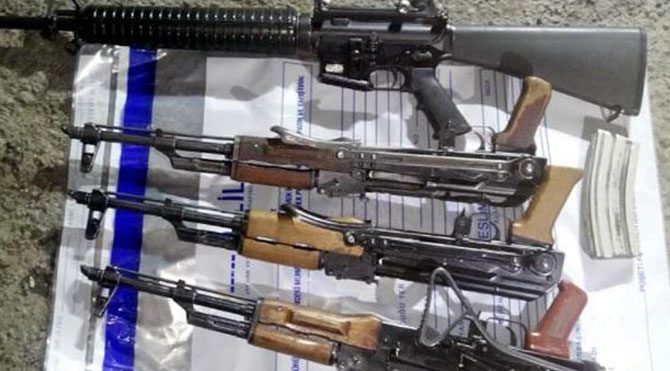 'Dur' ihtarına uymayan araçtan çıkanlar!