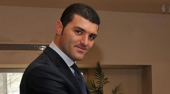 Emir Sarıgül istifa etti!