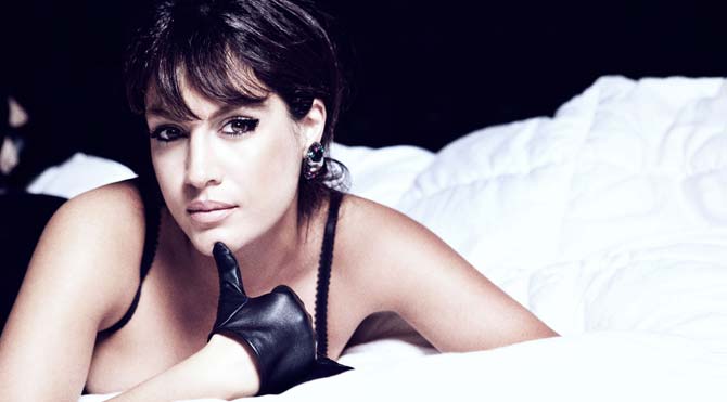 Ananızdan başlar bacınızdan…