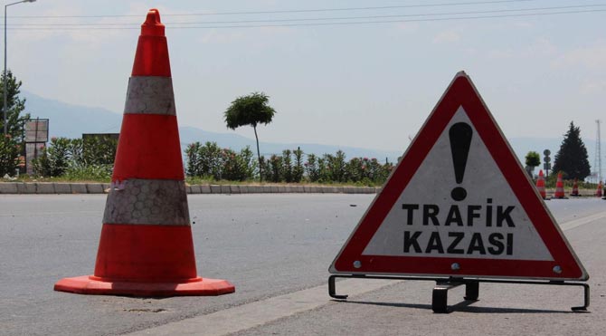 Kırıkkale'de trafik kazası yaralılar var!