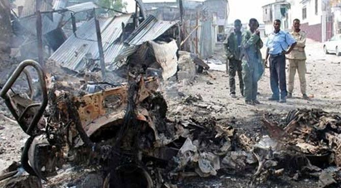 Nijerya'da bombalı saldırı: 15 ölü