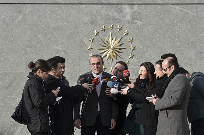 Abdurrahim Albayrak: Yabancılar Ak Saray'ı görünce...