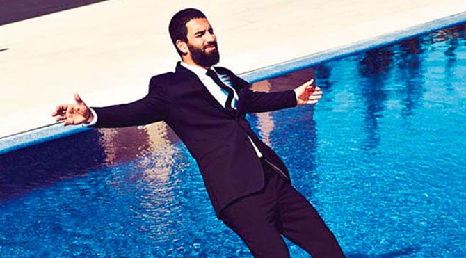 Sarı saçlarından sen suçlusun